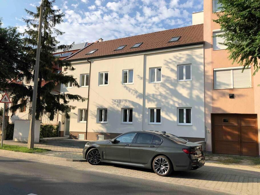 Appartement Quattro Casa à Sopron Extérieur photo